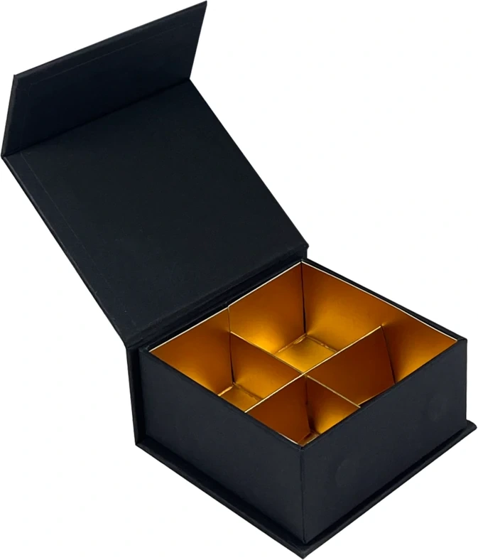 Magnetická krabička na 4 ks praliniek, čierna – PASTRYMARKET
