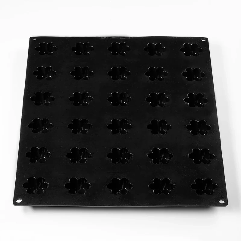 Silikónová forma na monoporcie MARGHERITA, 400x300 mm – PAVONI 3