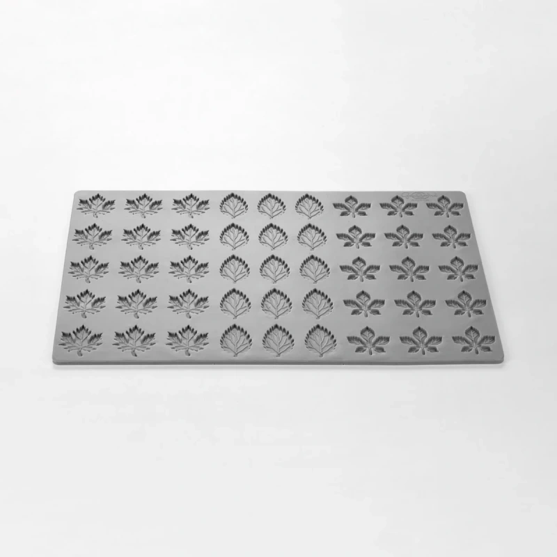 Silikónová forma na dekoráciu Foliage, 300x200 mm – PAVONI 2