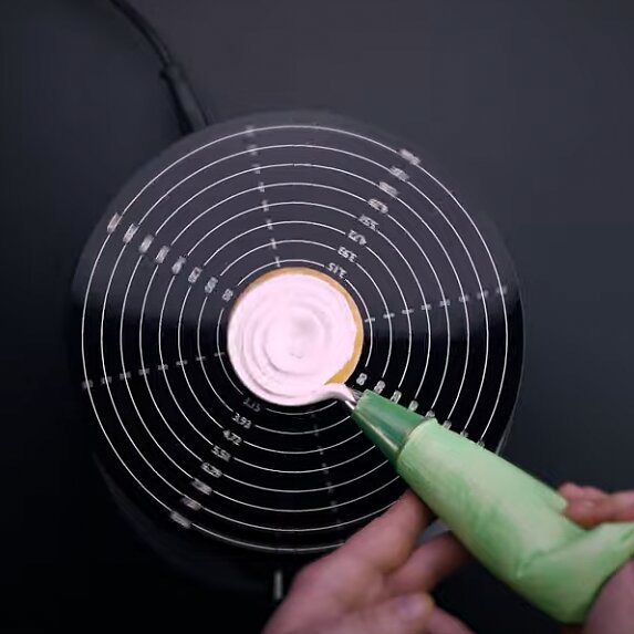 Elektrická točňa na úpravu cukrárskych produktov SPINNER – MARTELLATO 2