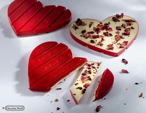 Polykarbonátová forma na tabuľkovú čokoládu TABLET HEART, 275x135 mm – CHOCOLATE WORLD
