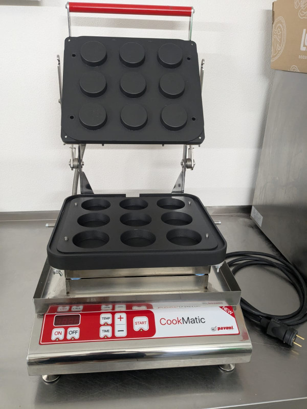 Stroj na pečenie tartaletiek CookMatic – PAVONI 1